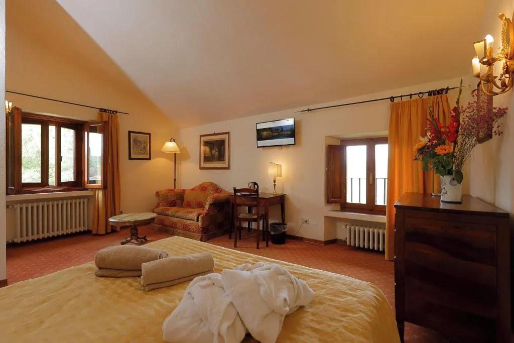 Double or Twin DELUXE QUEEN BED Room, Relais Vignale & Spa, Florence