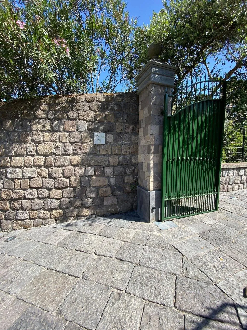 General view, Chalet Lidia, Naples
