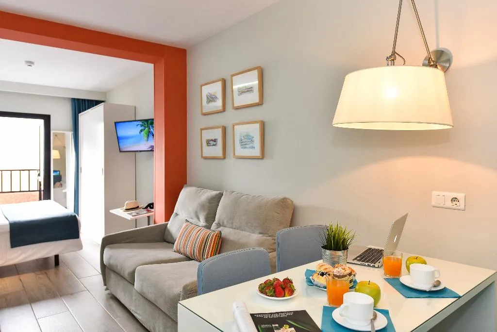 STUDIO WITH BALCONY Room, Hotel Apartamento Bajamar, Gran Canaria