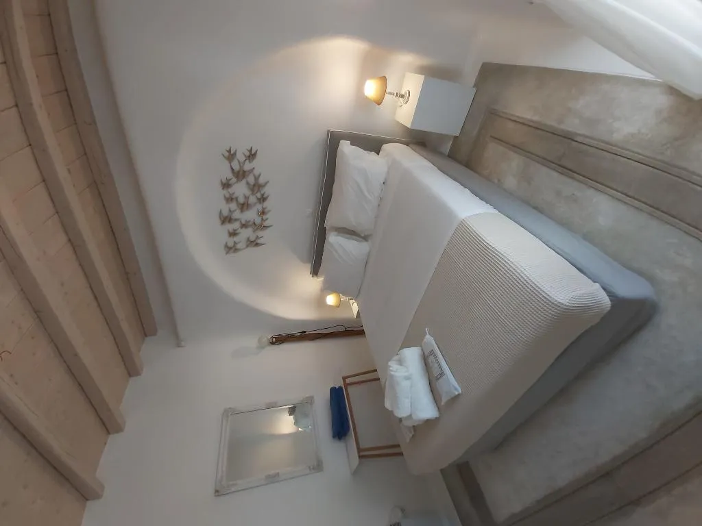 VILLA CLASSIC Room, White Rock Suites & Villas, Mykonos