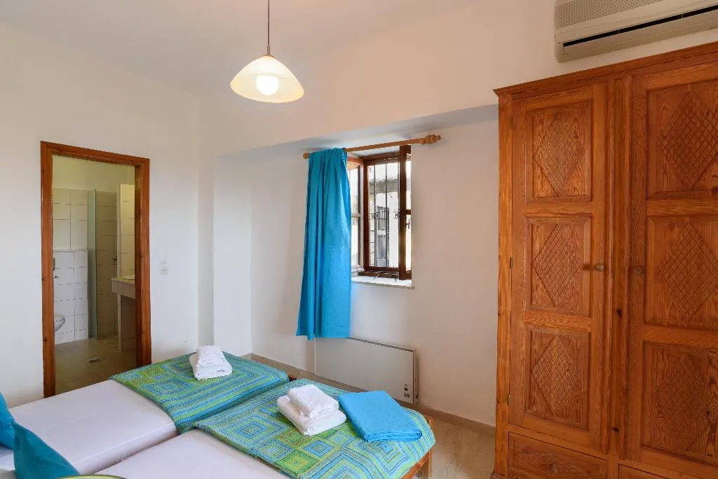 VILLA STANDARD Room, Meandros Villa and Studio, Rhodes