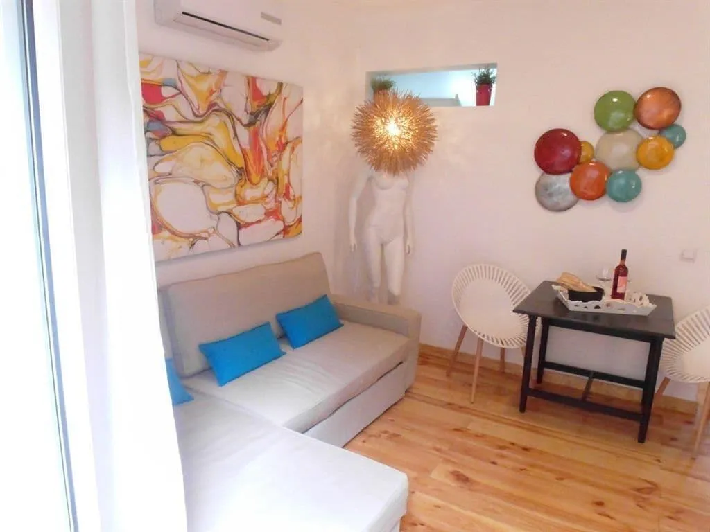 Room, Santosweethome 1, Lisbon