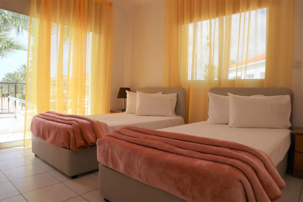 VILLA THREE BEDROOMS Room, Elite Villa, Cyprus