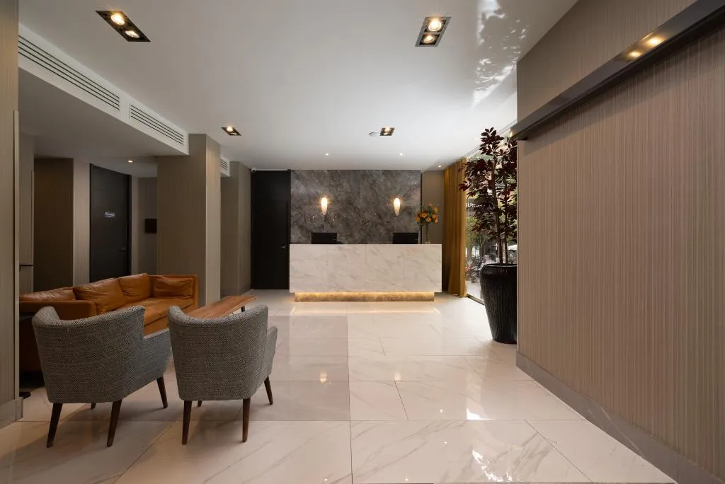 Lobby, Avenida Gran Via, Madrid