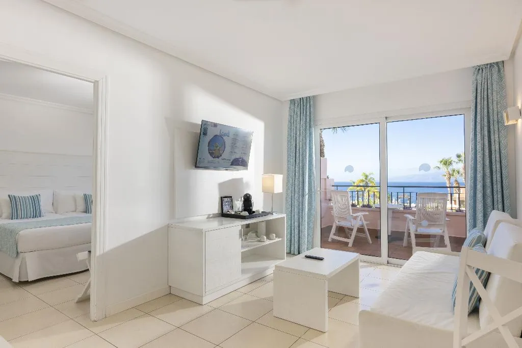 SUITE SEA VIEW Room, Landmar Costa Los Gigantes Family Resort, Tenerife
