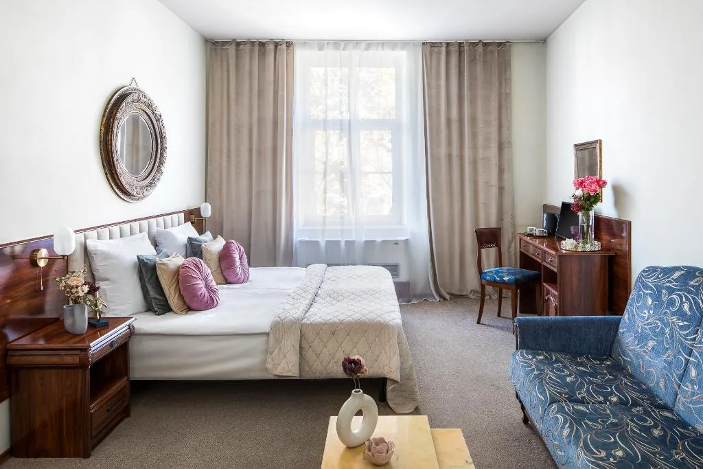 QUADRUPLE STANDARD Room, Old Time Aparthotel, Krakow