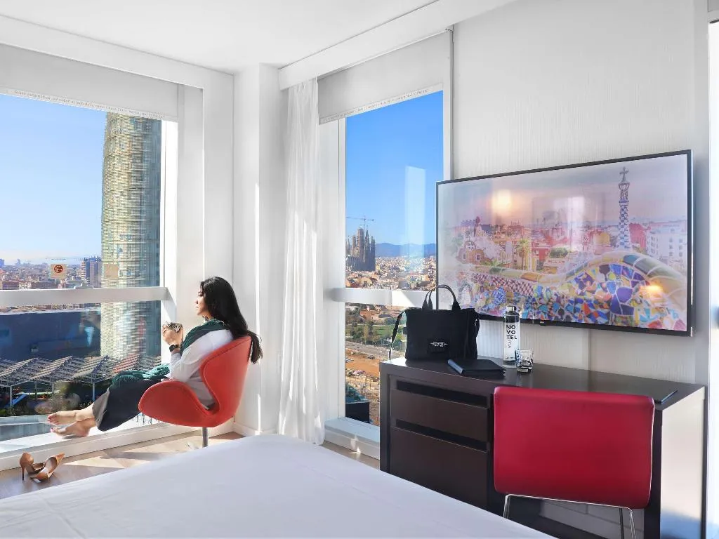 DOUBLE SUPERIOR WITH VIEWS Room, Novotel Barcelona City, Barcelona