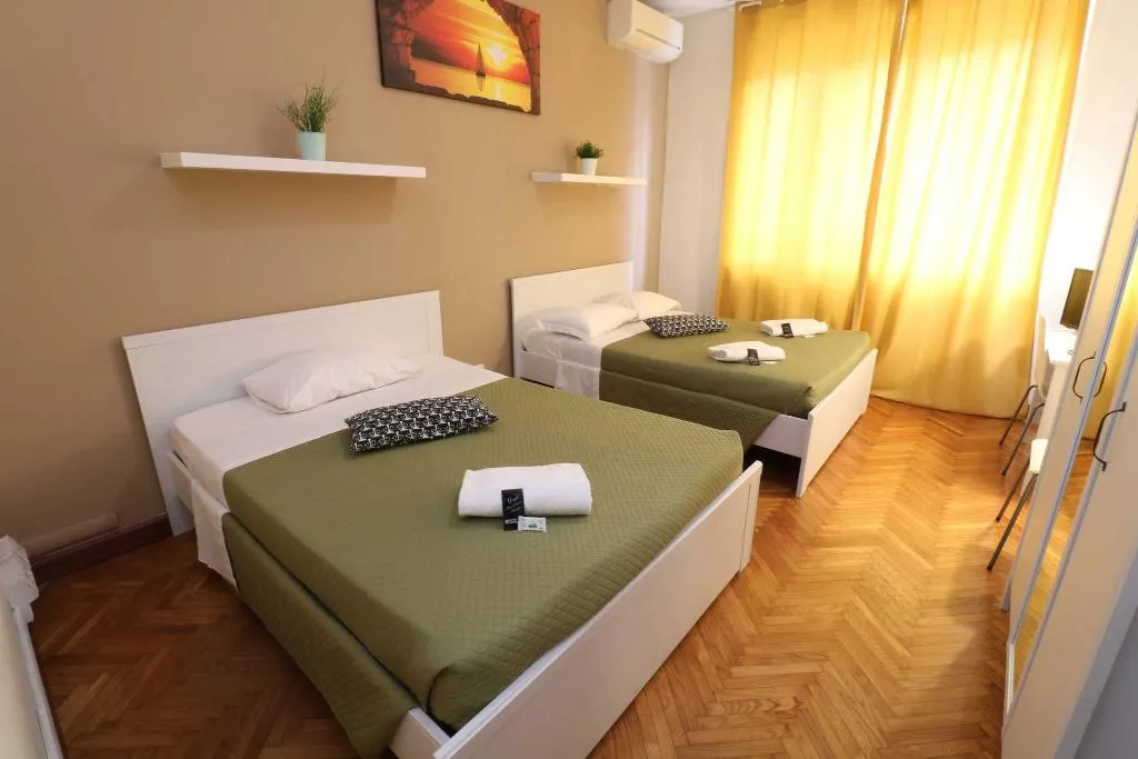 Room, Guest House Pirelli, Milan