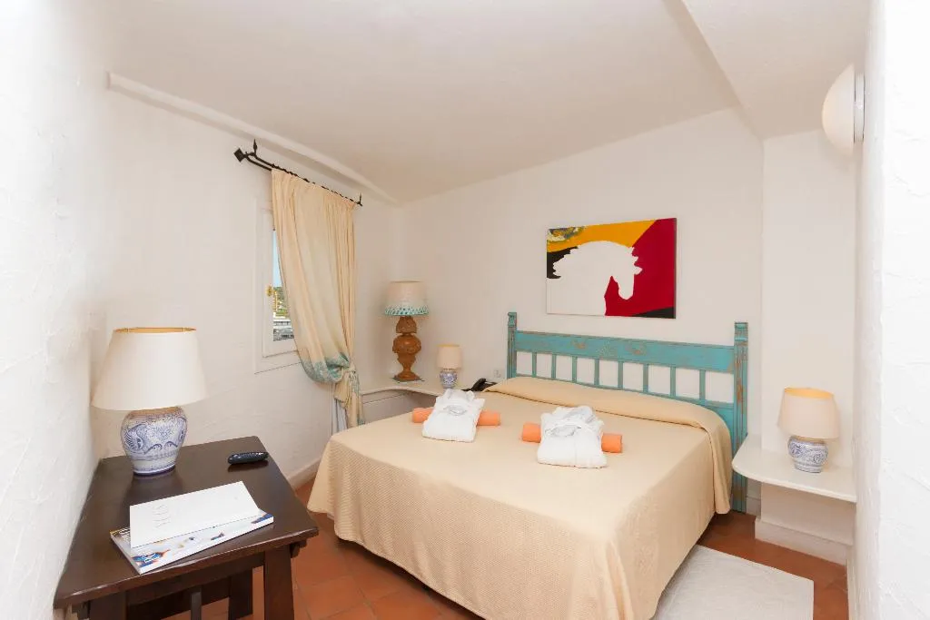 SUITE SEA VIEW Room, Luci Di La Muntagna, Olbia