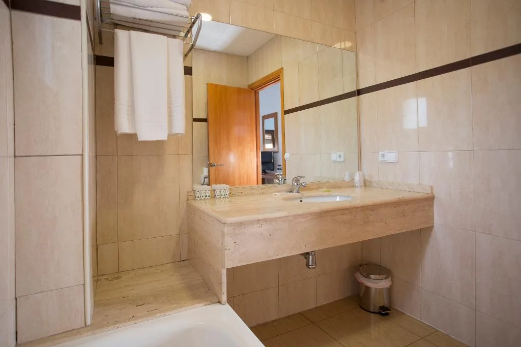 Room, Savoy Hostal, Costa Blanca