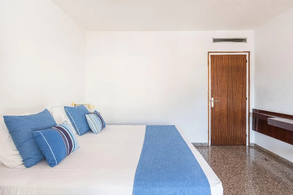 DOUBLE SINGLE USE CLASSIC Room, Almadraba Park, Costa Brava