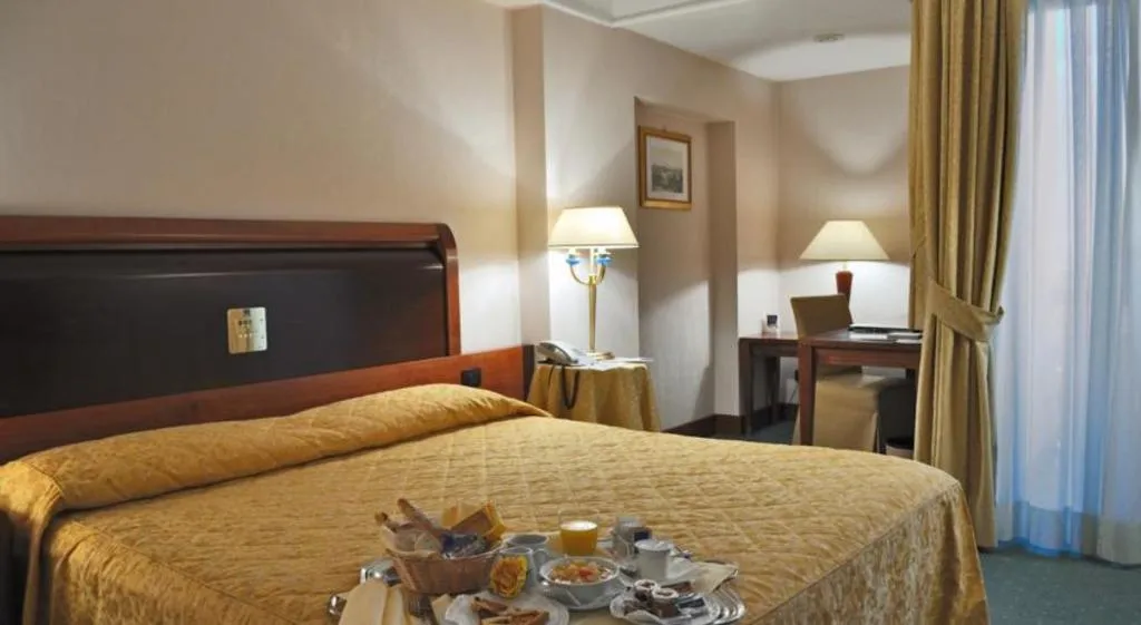 DOUBLE SUPERIOR Room, Pineta Palace, Rome