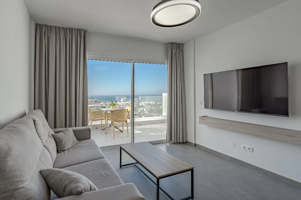 APARTMENT TWO BEDROOMS Room, Costa Adeje Garden, Tenerife