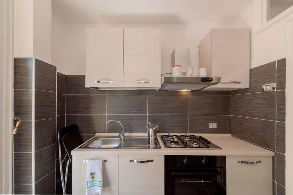Sports and Entertainment, Bed And Breakfast Alexander, Naples