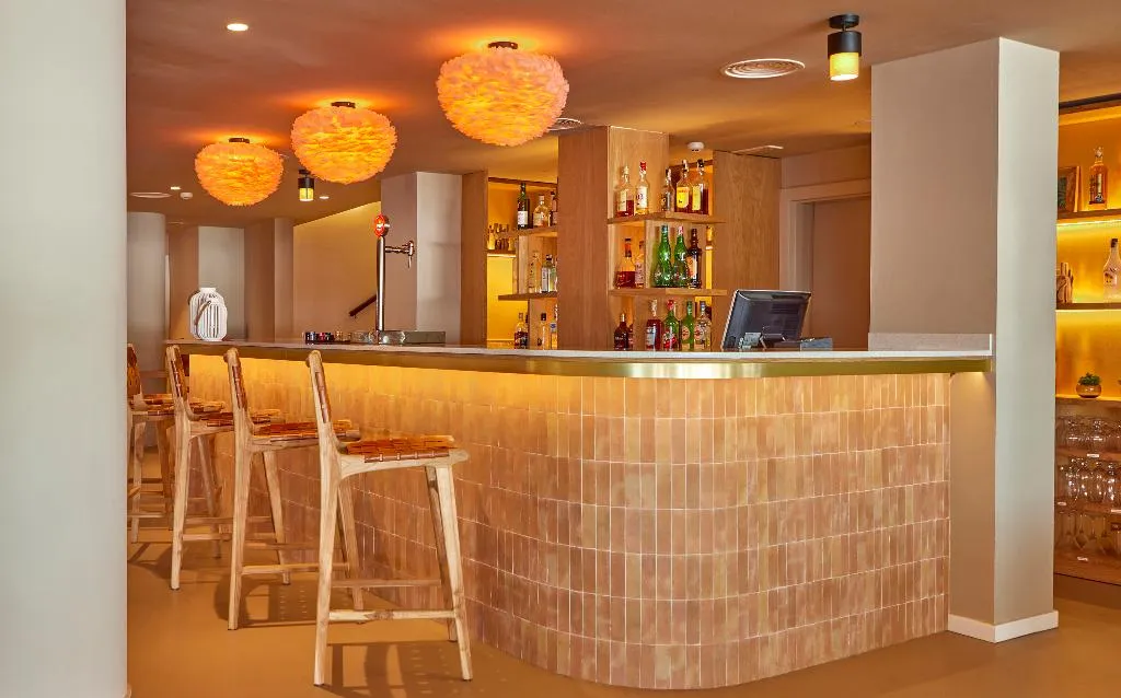 Bar, Universal Hotel Cabo Blanco - Adults Only, Majorca