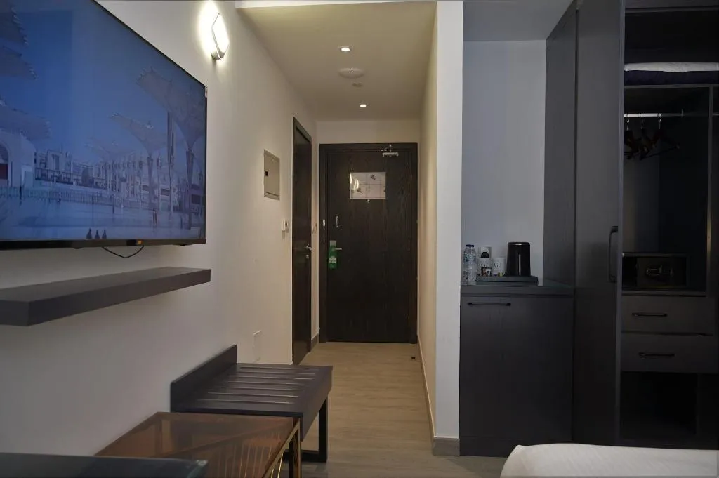 Room, Garden City Hotel, Dubai