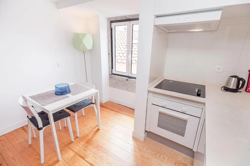 Room, The Lisbon-Way Apartments, Lisbon