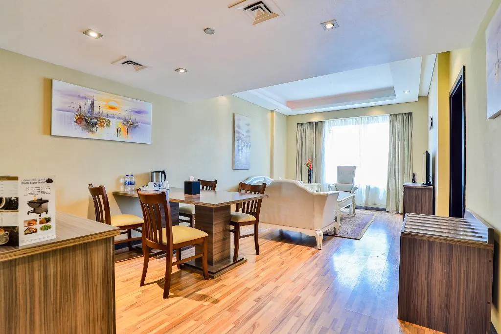 JUNIOR SUITE STANDARD Room, Oyo 524 New Black Stone, Dubai