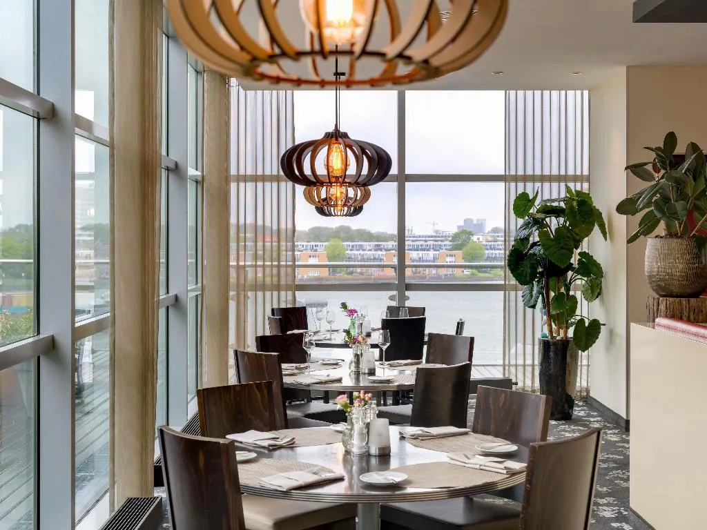 Restaurant, Movenpick Hotel Amsterdam City Centre, Amsterdam