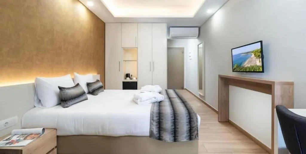 Room, Poseidon, Thessaloniki