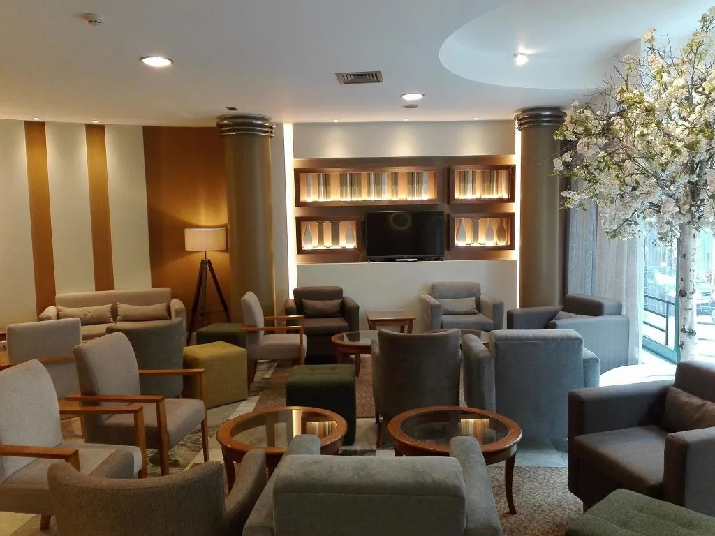 Lobby, Windsor, Madeira