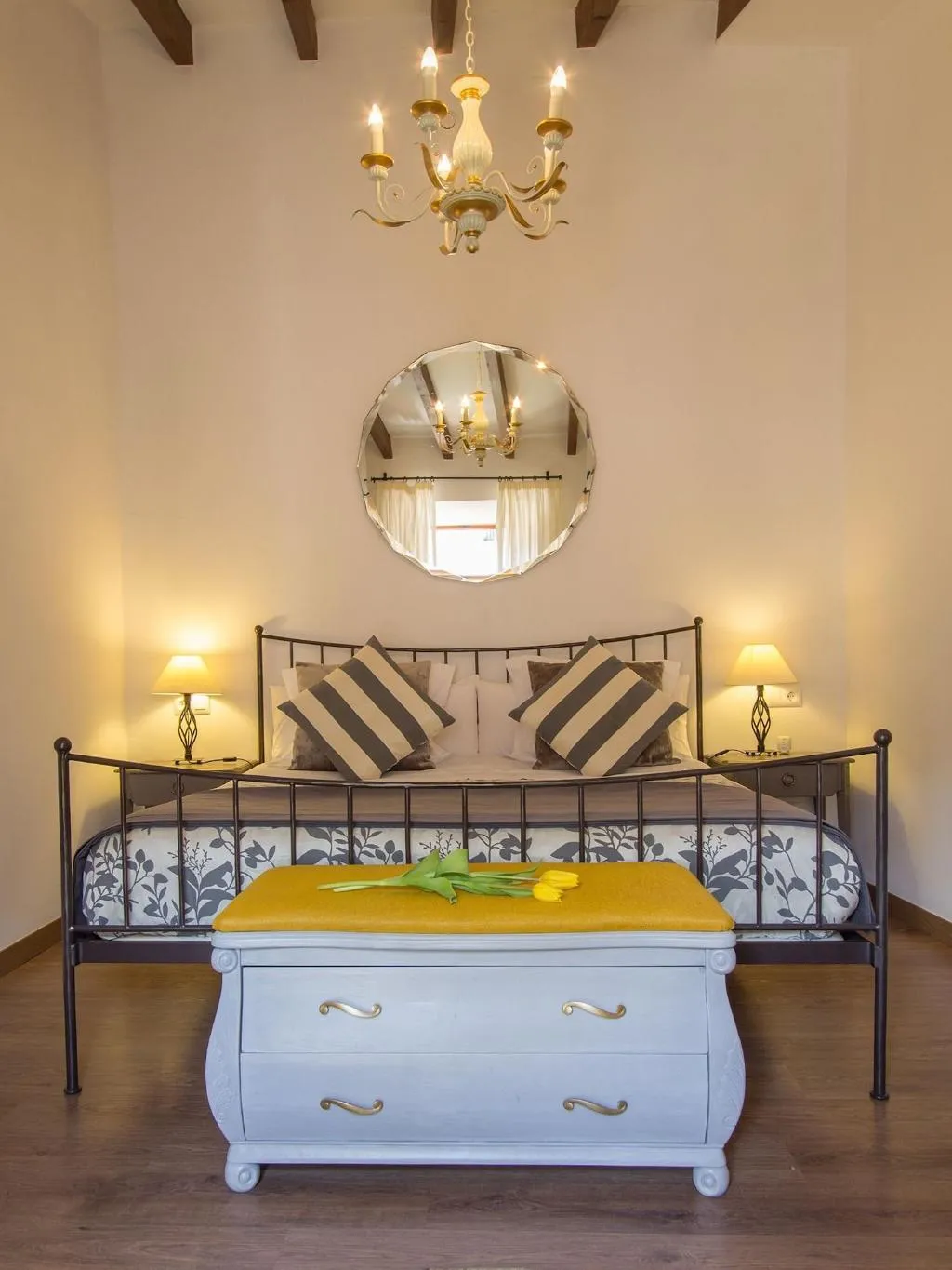 Room, Can Abril, Majorca