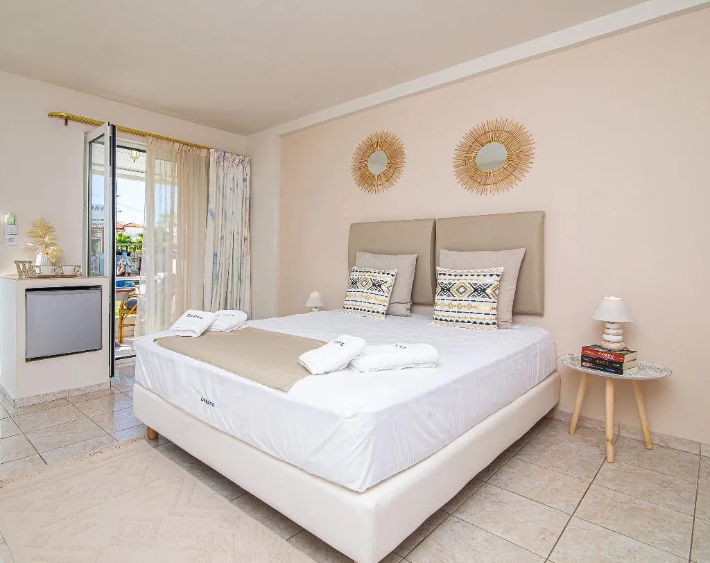 DOUBLE SUPERIOR Room, Malia Despina Apartments, Crete