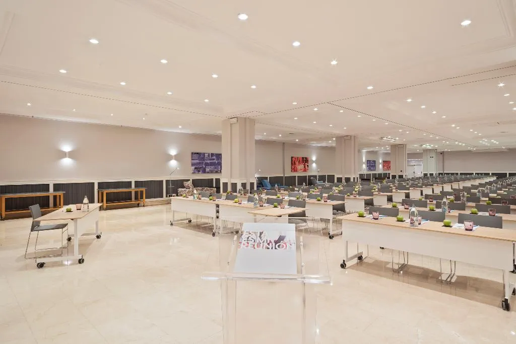 Conferences, INNSiDE by Meliá Barcelona Apolo, Barcelona