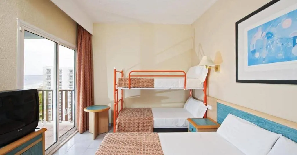 DOUBLE SEA VIEW Room, Sol Milanos Pinguinos, Menorca