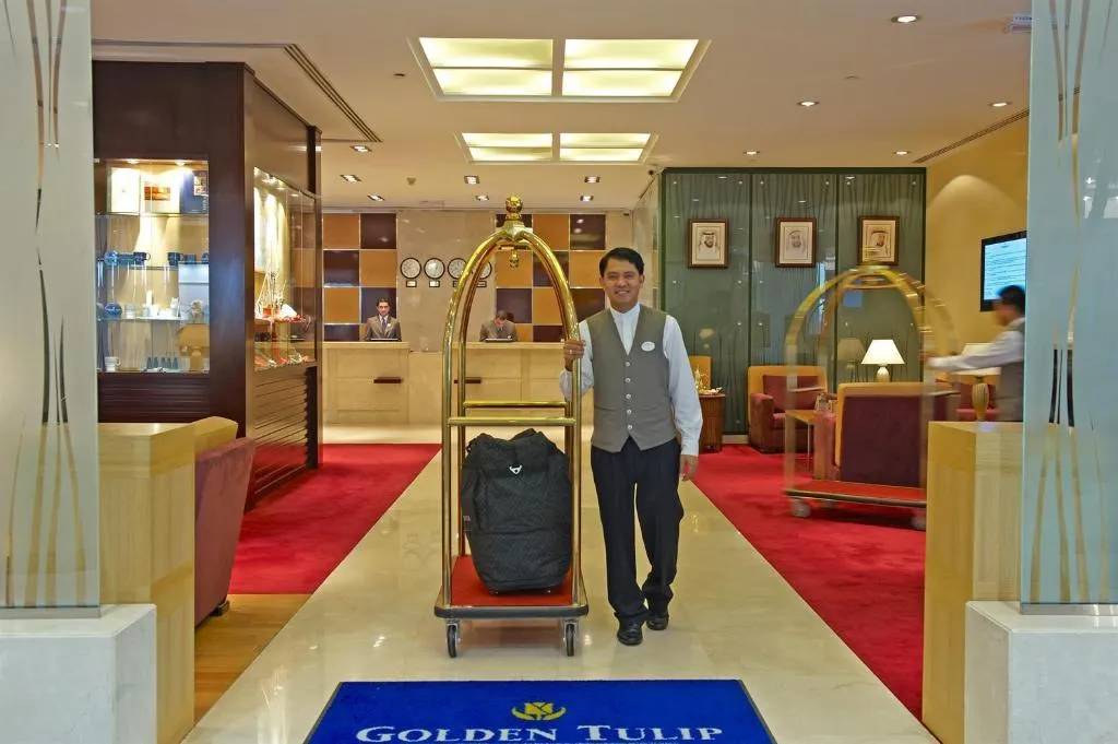 Lobby, Golden Tulip Sharjah, Dubai