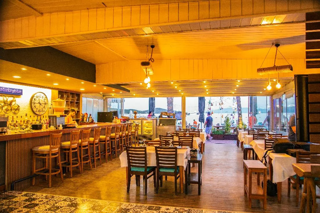 Bar, Blue Bay Beach Hotel, Bodrum