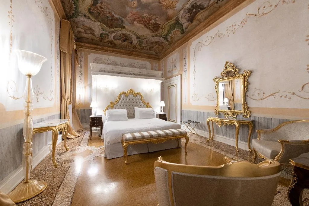 SUITE DELUXE Room, Cà Bonfadini Historic Experience, Venice