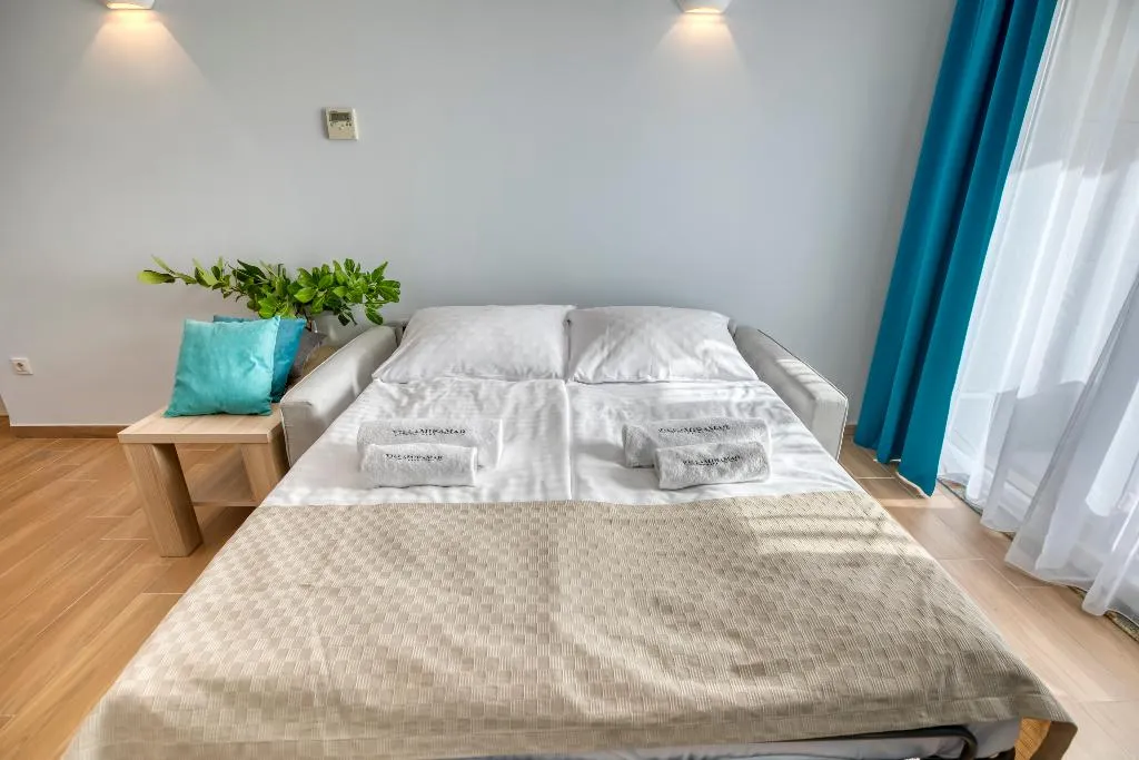 APARTMENT SEA VIEW WITH BALCONY Room, Villa Miramar, Split