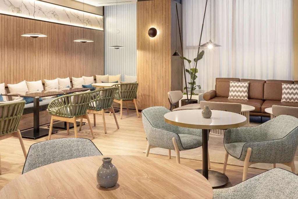 Lobby, Melia Avenida America, Madrid