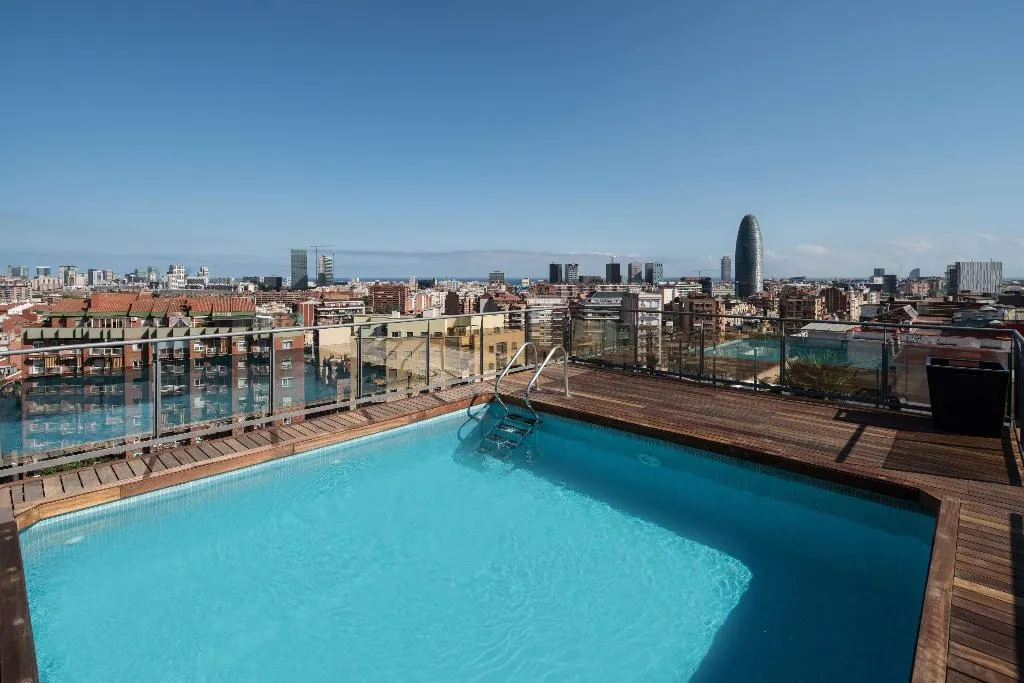 Pool, Catalonia Atenas, Barcelona