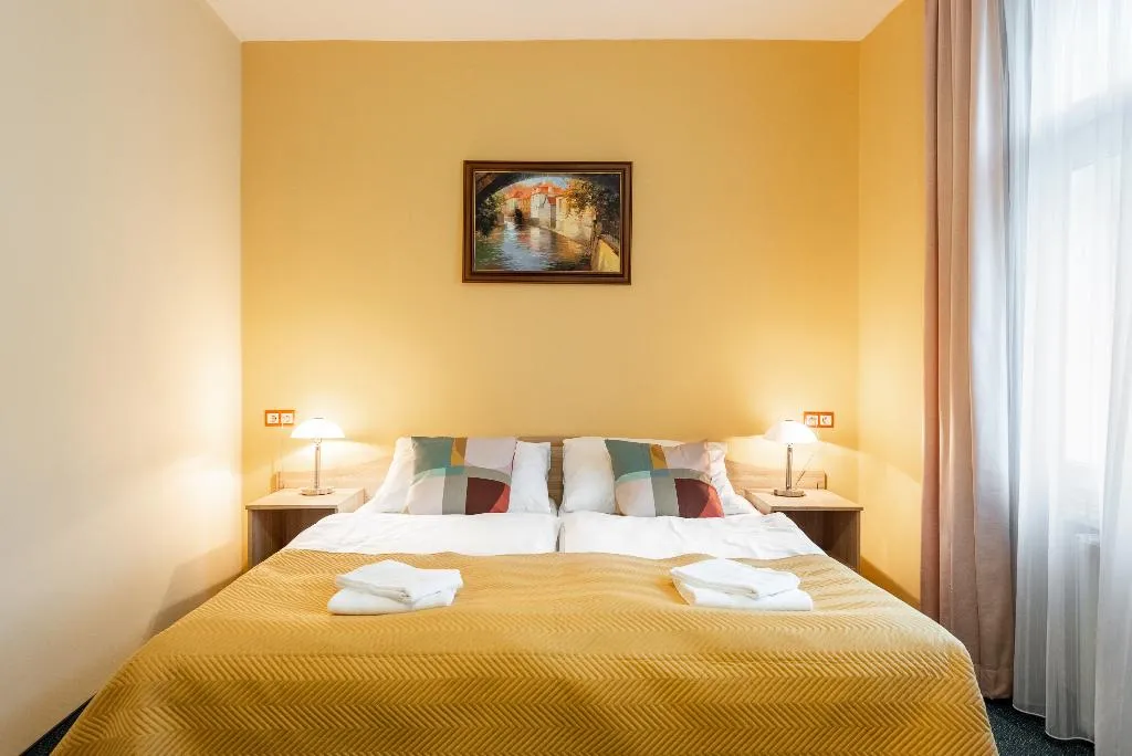 DOUBLE DELUXE Room, Hotel Libero, Prague