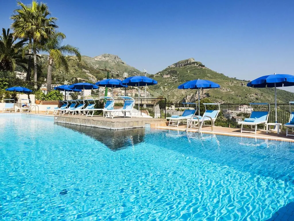 Pool, Sirius, Taormina