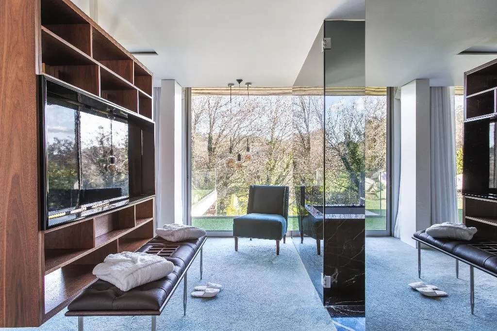 VILLA SUPERIOR FOUR BEDROOMS Room, Hole In One - Golf Villa, Porto