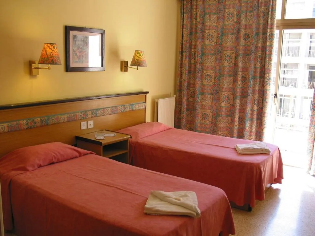 SINGLE STANDARD Room, The Santa Maria Hotel, Malta