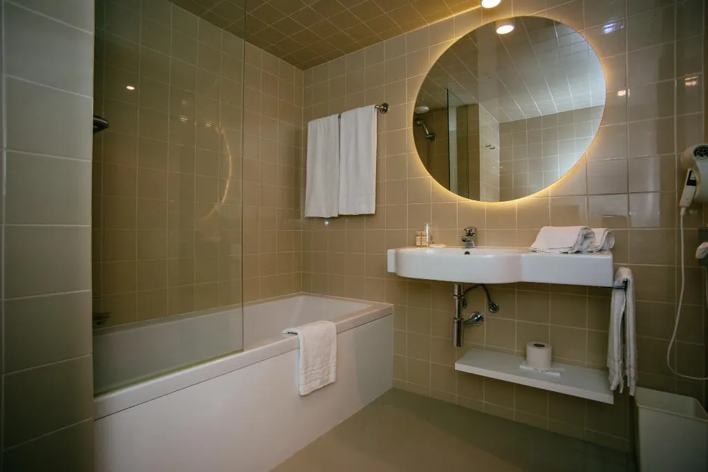 Room, Axis Vermar Conference & Beach Hotel, Porto