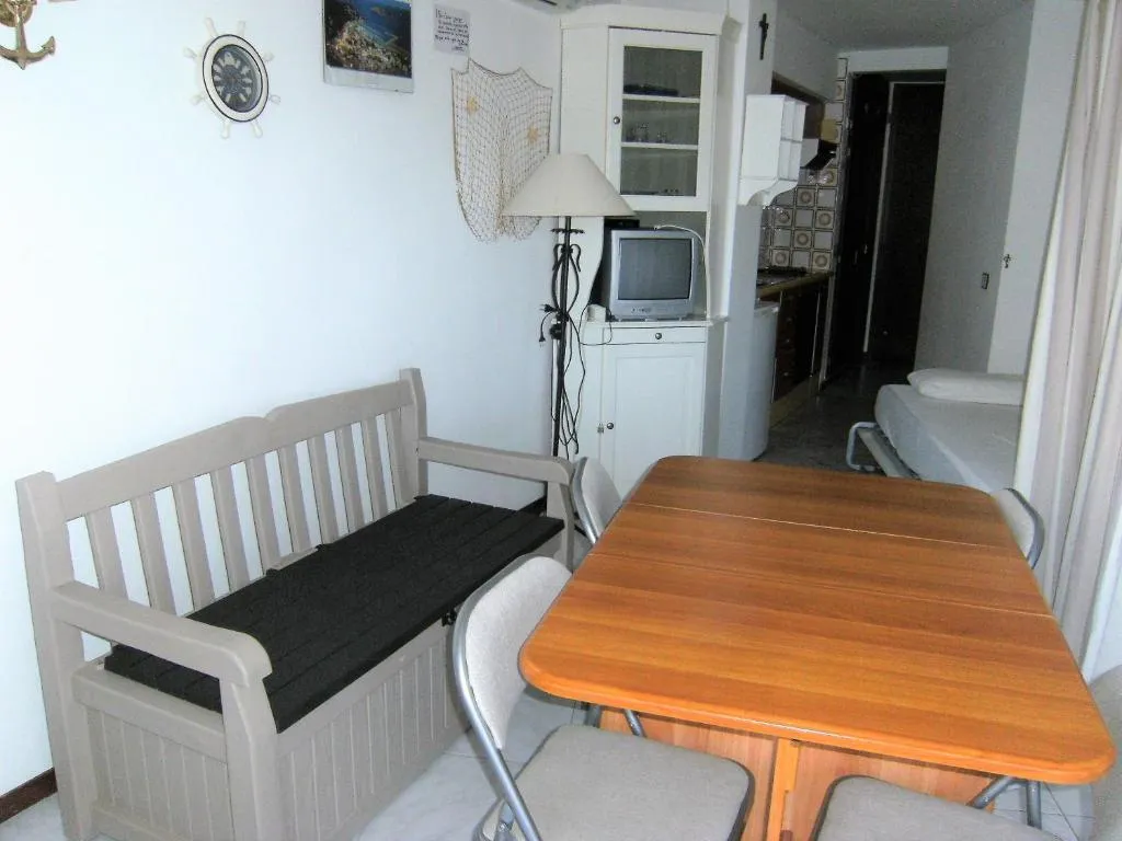 STUDIO CAPACITY 2 Room, Medes Park, Costa Brava