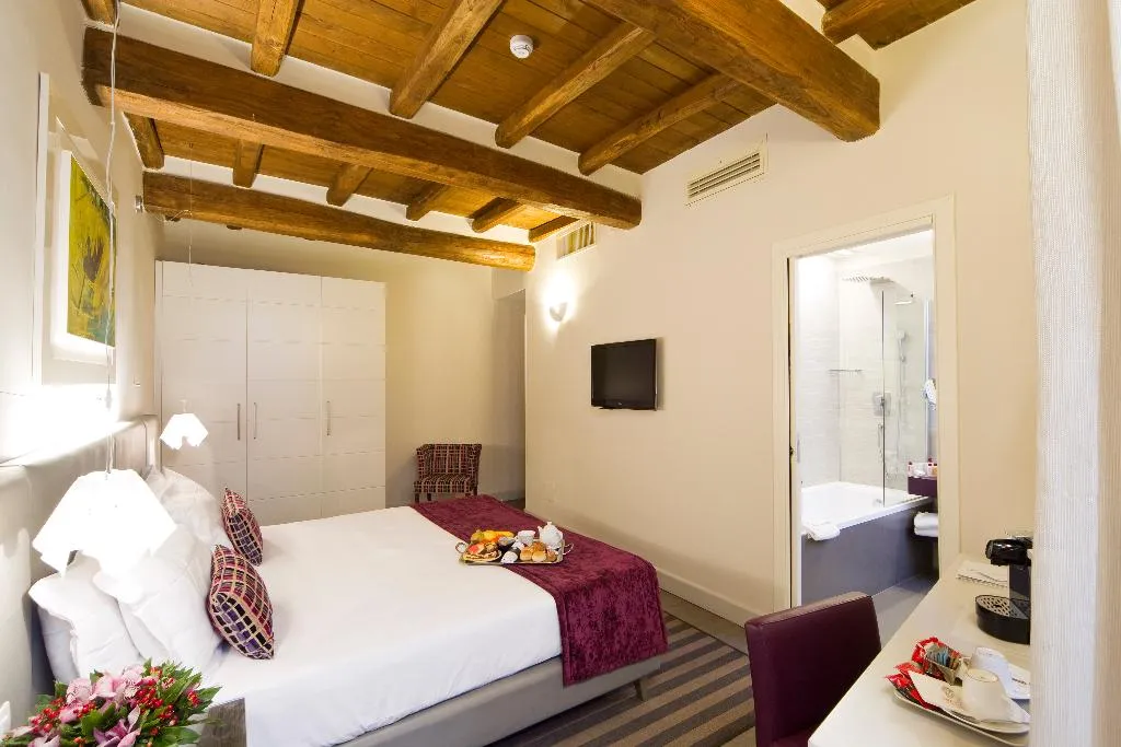 DOUBLE SINGLE USE CLASSIC Room, Trevi Palace Luxury Inn, Rome
