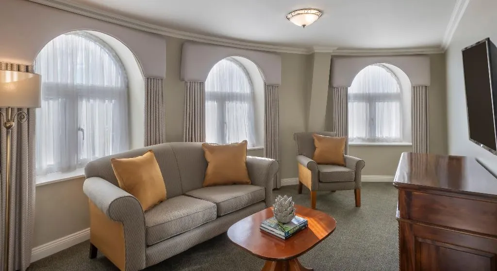 SUITE EXECUTIVE Room, Bracken Court Hotel, Dublin