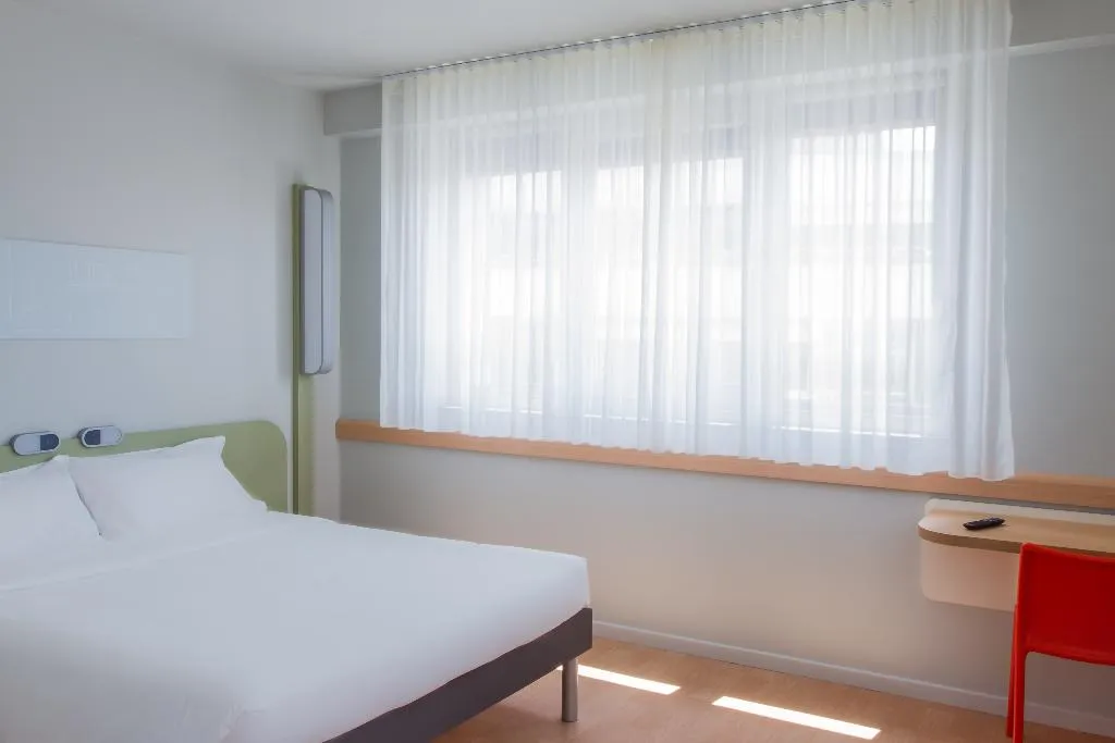 DOUBLE WITH DOUBLE BED Room, Ibis Budget Braga Centro, Porto