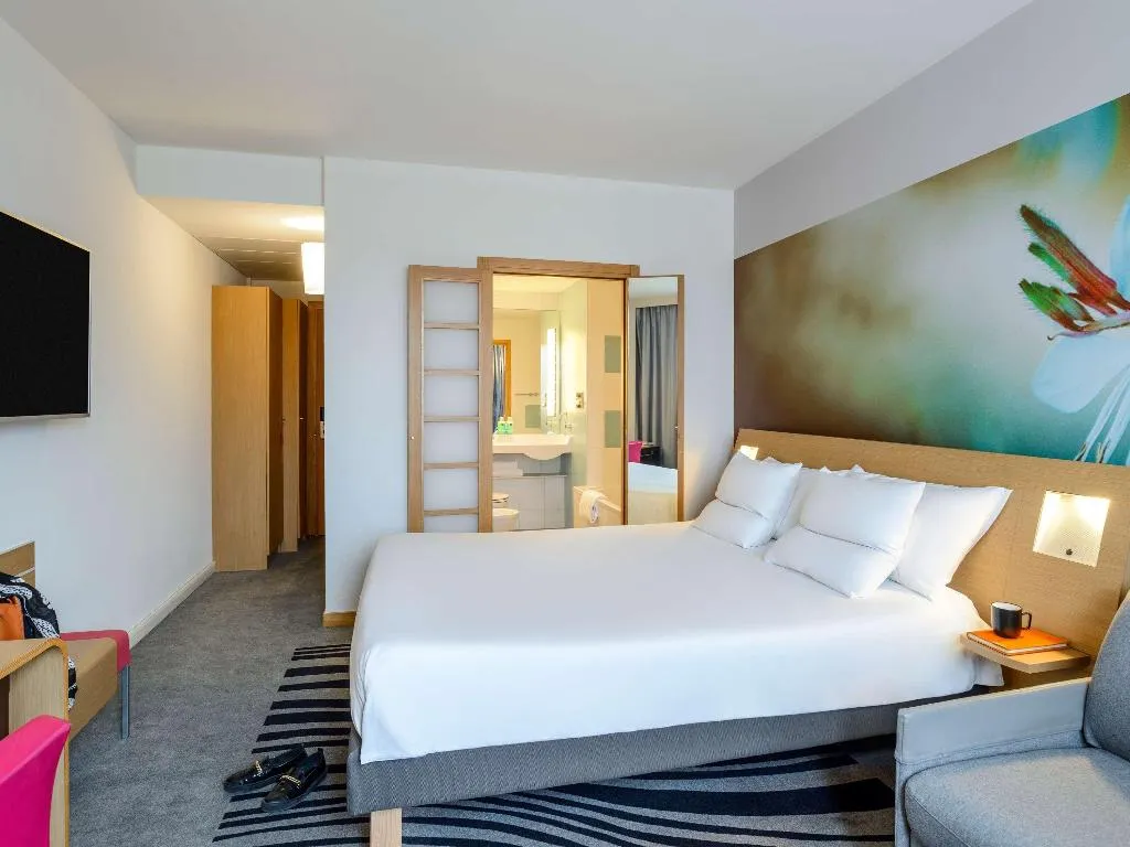 DOUBLE EXECUTIVE KING BED Room, Novotel Milan Malpensa Airport, Milan