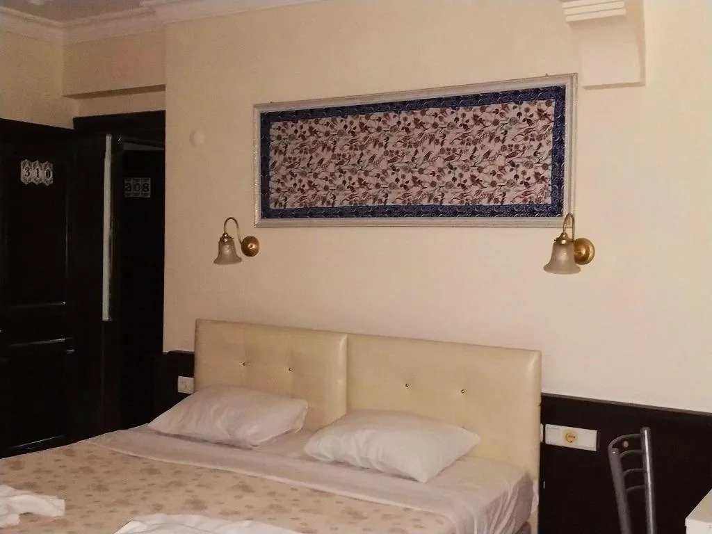 Room, Ephesus Centrum, Izmir