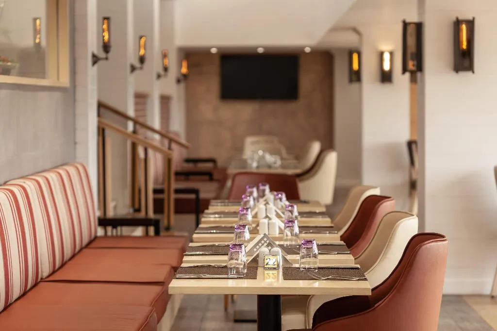 Restaurant, Holiday Inn Cairo Maadi, Cairo