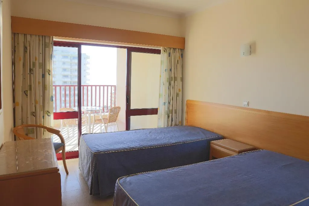 APARTMENT TWO BEDROOMS Room, Clube Praia Mar, Algarve