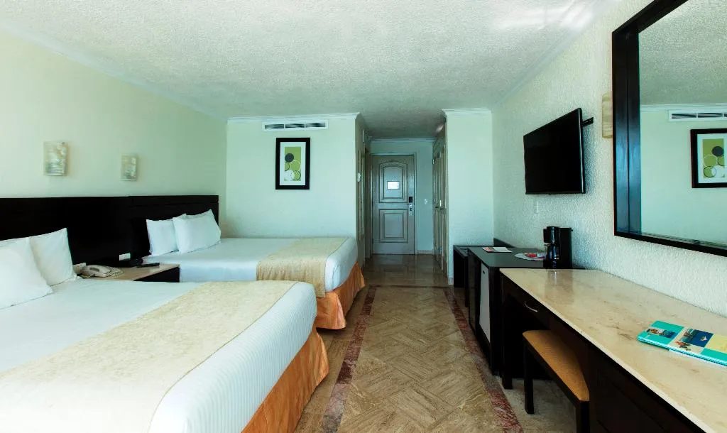 DOUBLE TWO BEDS Room, Krystal Cancun, Cancun Area