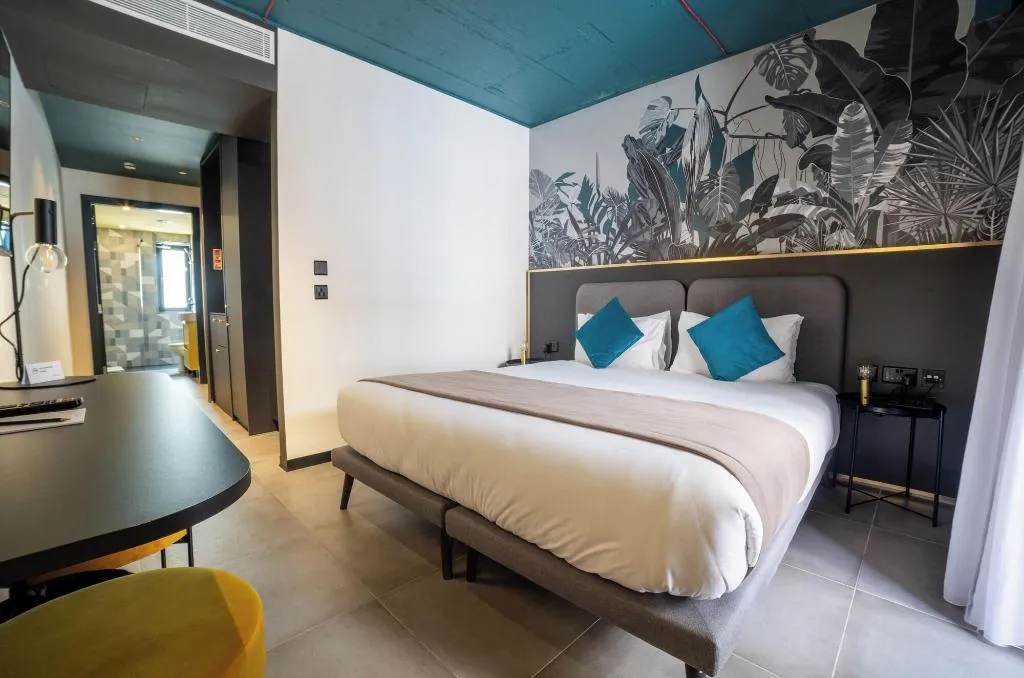 Room, Eleven By Warren Collection, Malta